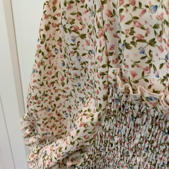 Floral Square Neck Smocked Top with Puffed Sleeves - Picture 3 of 5